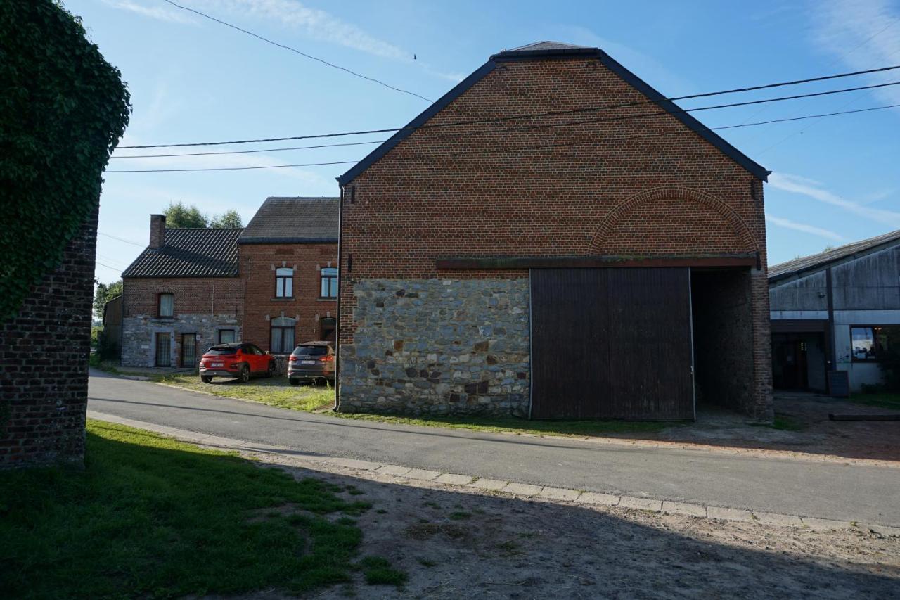 Au Randonneur - B&B Thuin Exterior photo
